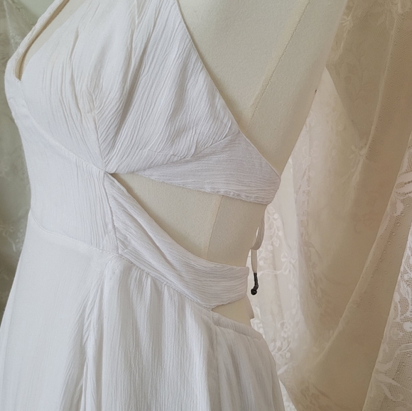 Free People white halter dress - Picture 3 of 12